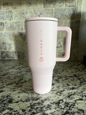 40oz pink Sand Hydrojug Traveler NWOT